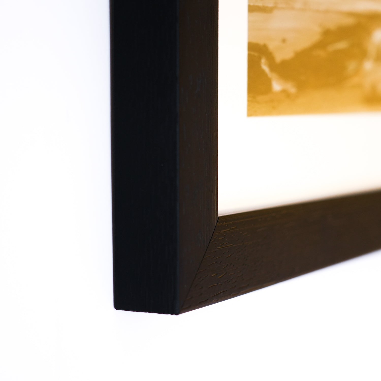 Walnut Black